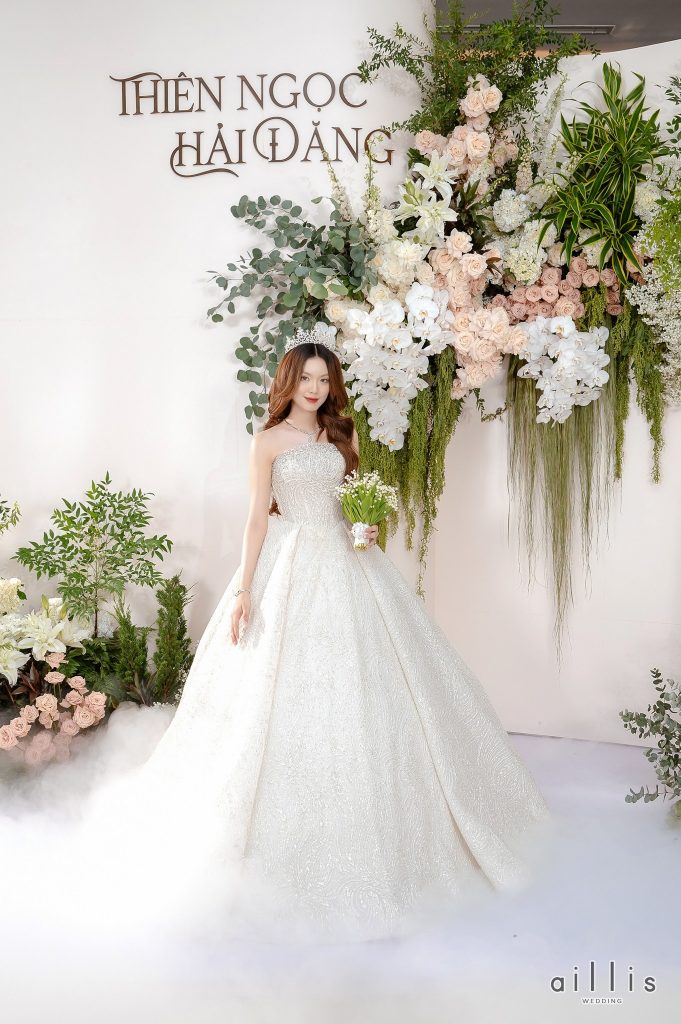 TRANG TRÍ SẢNH TIỆC NHÀ HÀNG