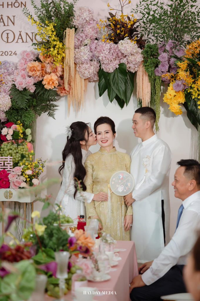 TRANG TRÍ GIA TIÊN