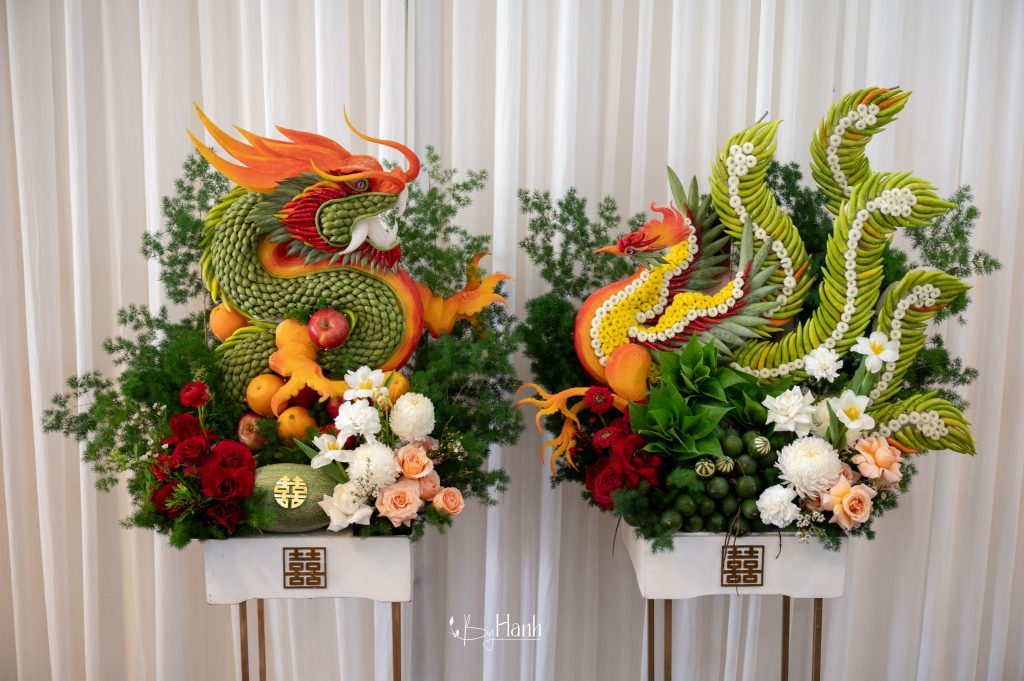 MÂM QUẢ HỎI CƯỚI
