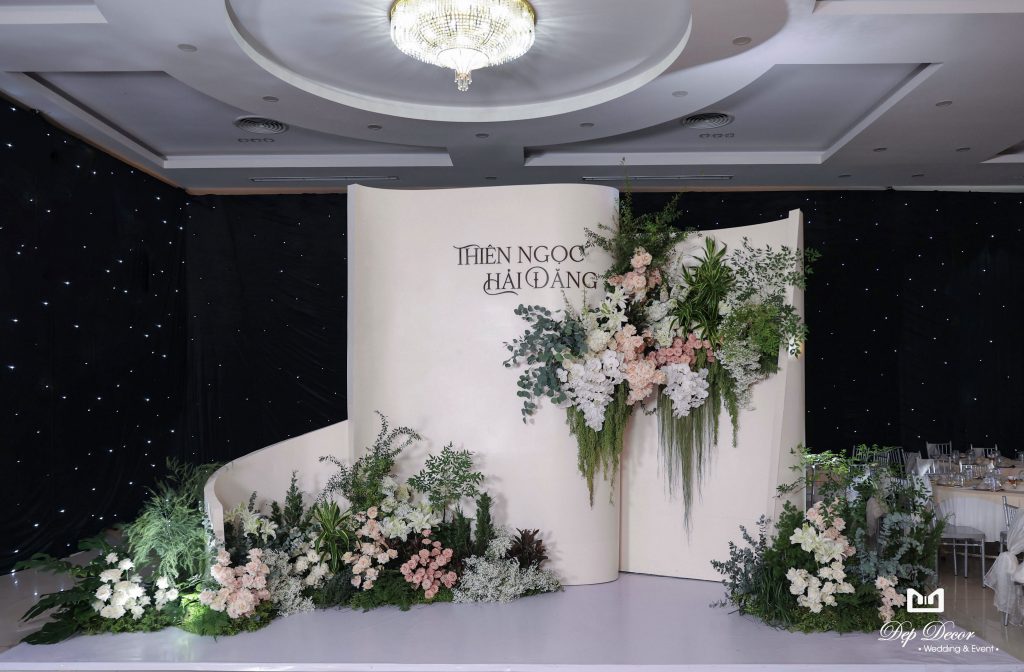 TRANG TRÍ SẢNH TIỆC NHÀ HÀNG